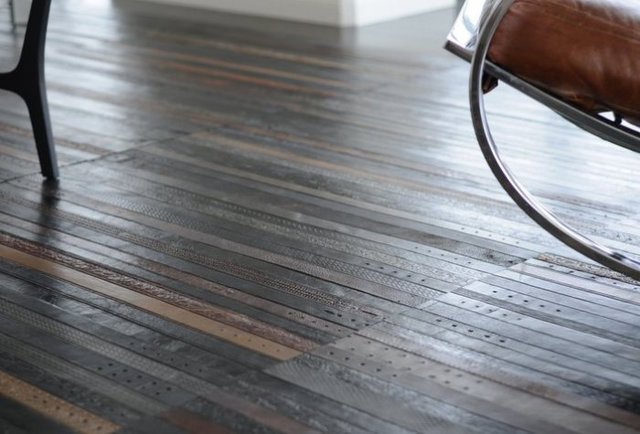Yes, that floor is made from belts