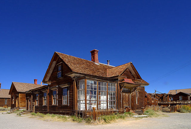 10 Of The Creepiest Ghost Towns From Around The World 6142