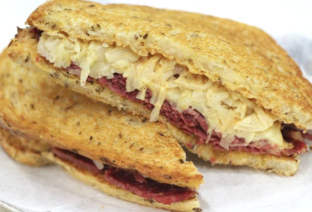 Gotham West Market - Court St Grocers