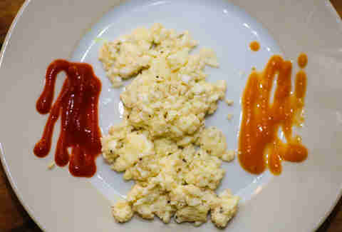 scrambled eggs with Sriracha and Yellowbird