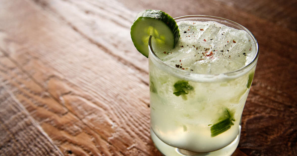 Best Happy Hour San Diego Bars With Great Happy Hour Deals Thrillist