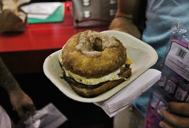epic burgers & waffles cronut burger