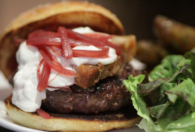louro belly goat burger