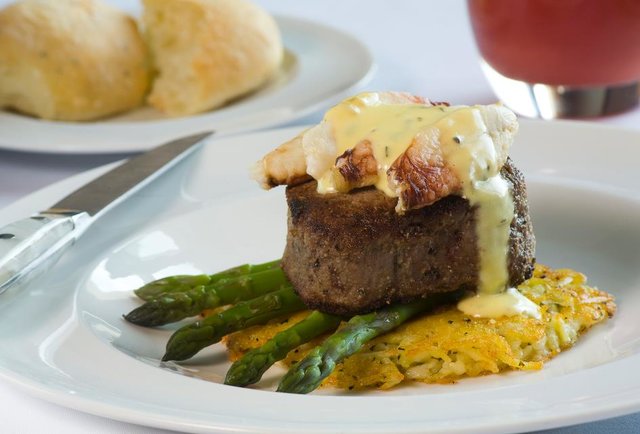john howie steak bellevue washington