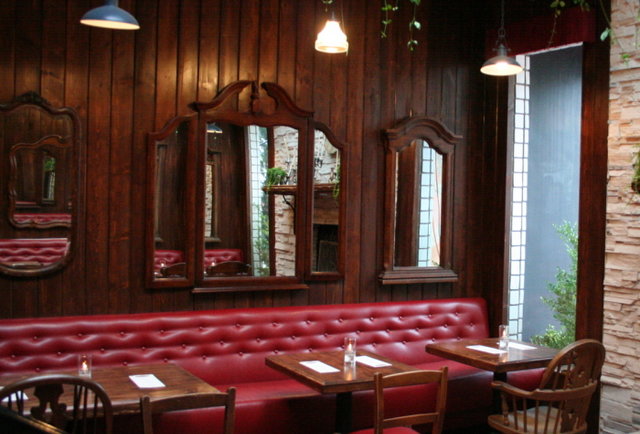 Faux Pas Bistro