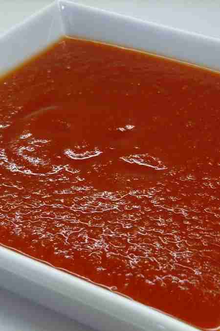 ground tomato sauce