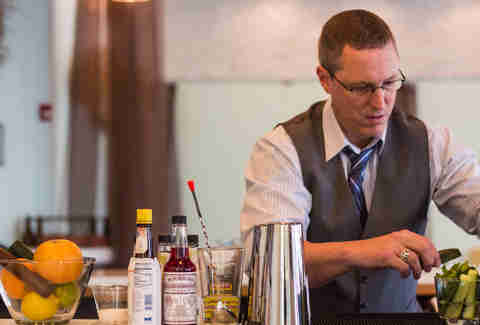 bartender