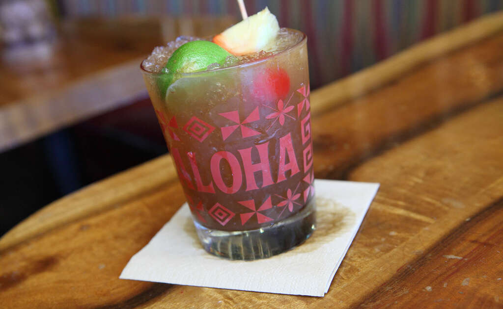 Classic Cocktails Drink Mixed Drinks in the Bars That Invented Them