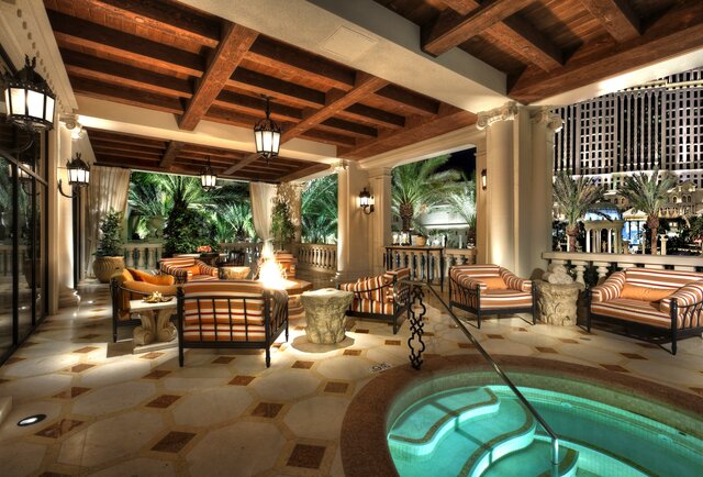 The Most Luxurious Suites in Las Vegas - Aria Resort, Rio All-Suite