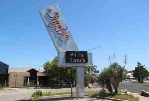 Sugar's Uptown Cabaret Strip club food review ATX