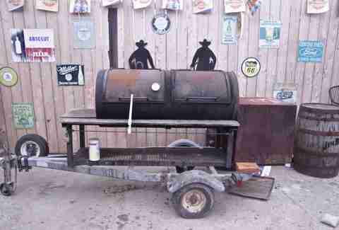 Smoker Strip club food review ATX
