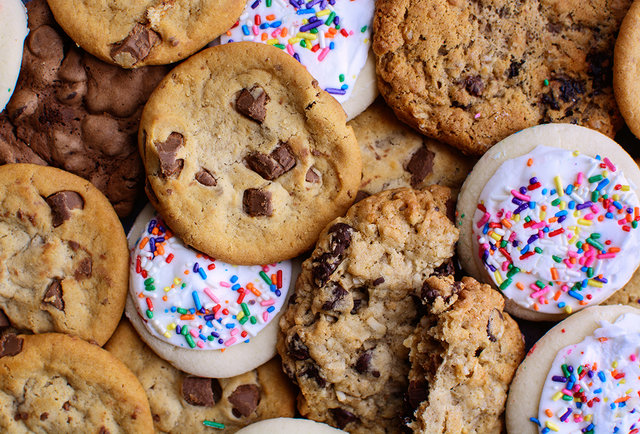 Best Chicago Cookies include Insomnia Cookies, Cookie Dough,French