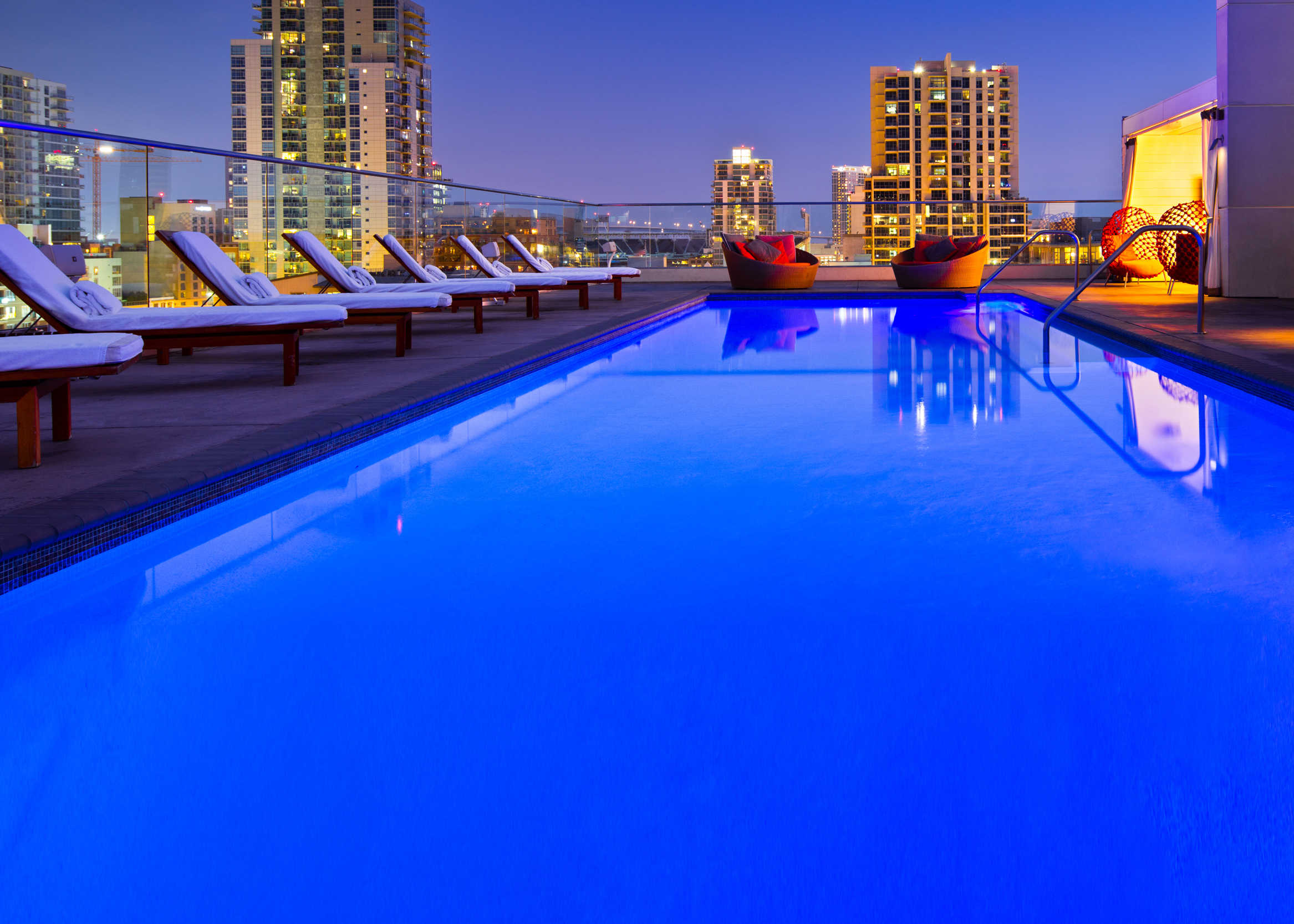 best rooftop swimming pool
