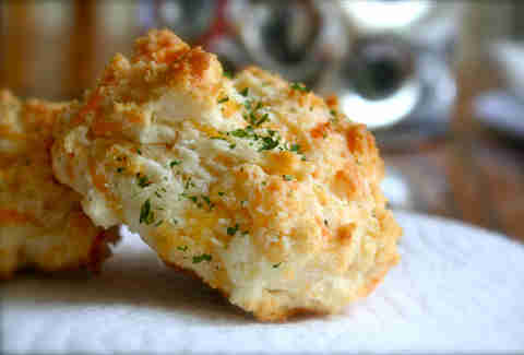 Red Lobster Cheddar Bay Biscuit