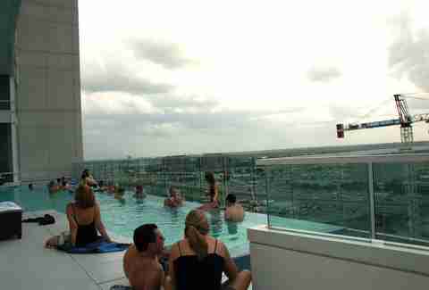 W Wet Deck Best Pools DAL