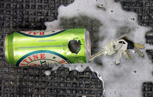 We asked college bros how to shotgun a beer