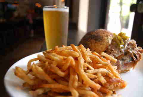 Pub & Kitchen