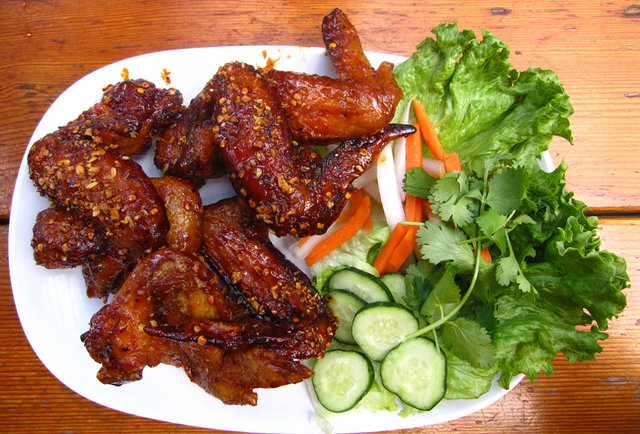 Best NYC Chicken Wings - Final Four Snacks