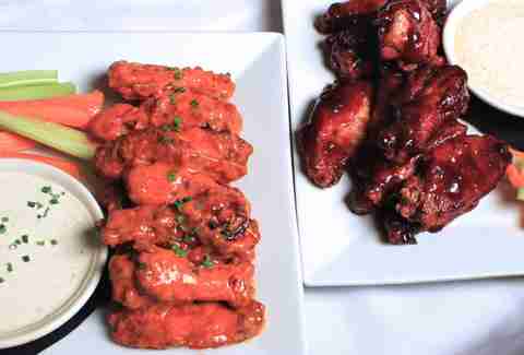 Lucky’s Lounge Spiciest Foods BOS