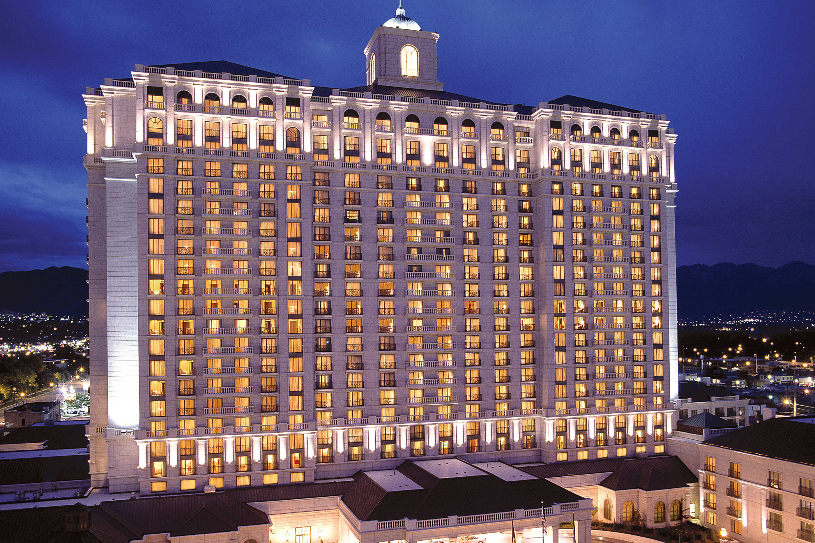 Best Hotels In America Four Seasons Denver, Boston Harbor Hotel