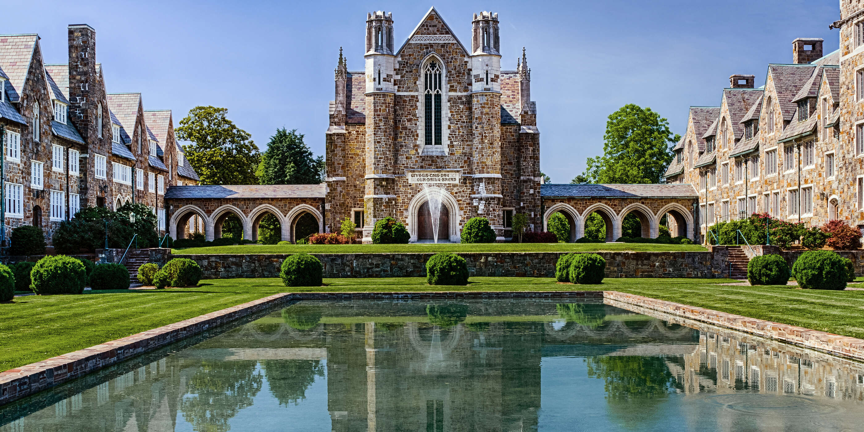 The 25 Most Beautiful College Campuses In America 0880