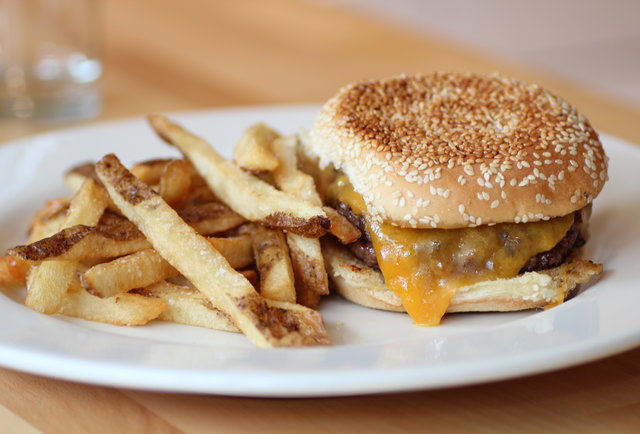 Best Cheap Burgers In NYC - $10 Or Less Burger Deal