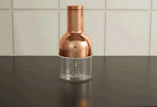 the-world-s-first-beer-foamer-will-make-your-beer-better