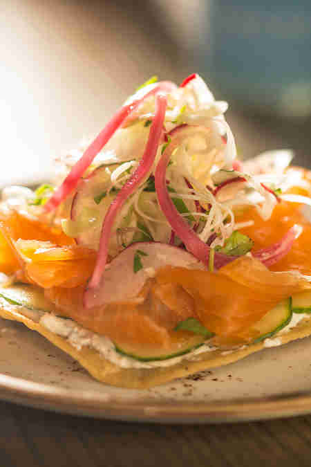 Tostada de Salmón