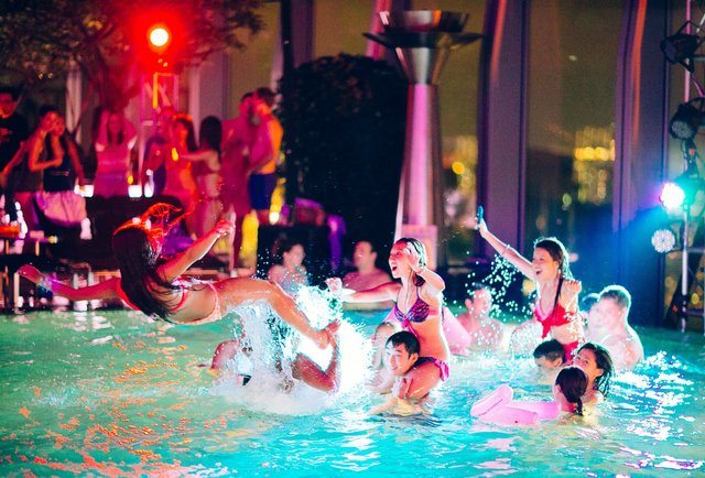 World's best pool parties --Miami, St. Tropez, and Las Vegas Top Our List