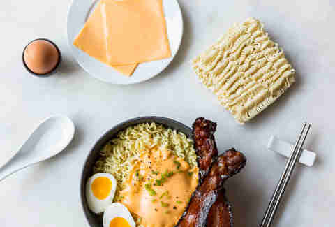 Bacon, eggs, and cheese ramen — Thrillist Recipes