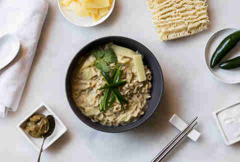 Green curry ramen — Thrillist Recipes