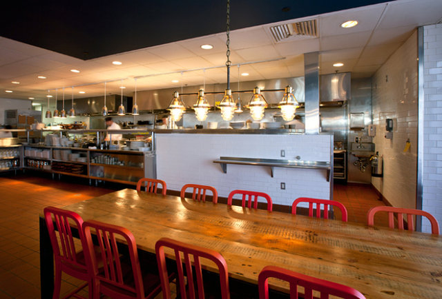 Happy's Bar & Kitchen