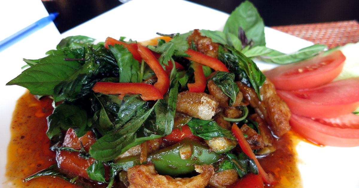 Best Thai Food Chicago Restaurants Thrillist