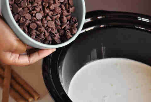 Slow cooker hot chocolate