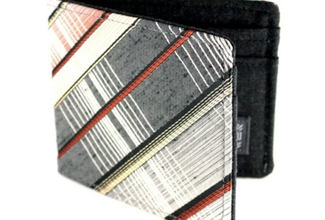 Jetsam Wallets