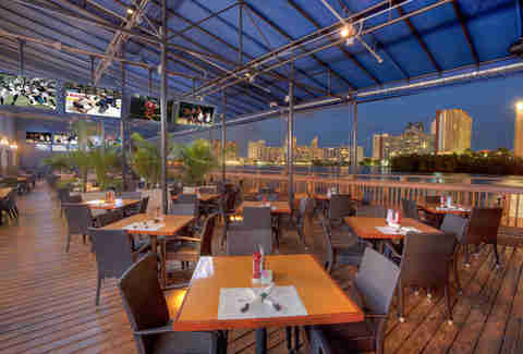 Duffy's North Miami