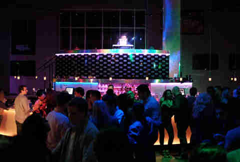 Vision Bar
