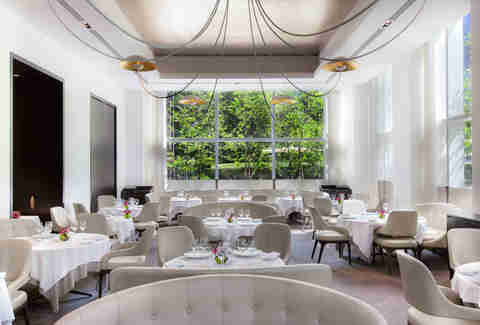 Fine dining room