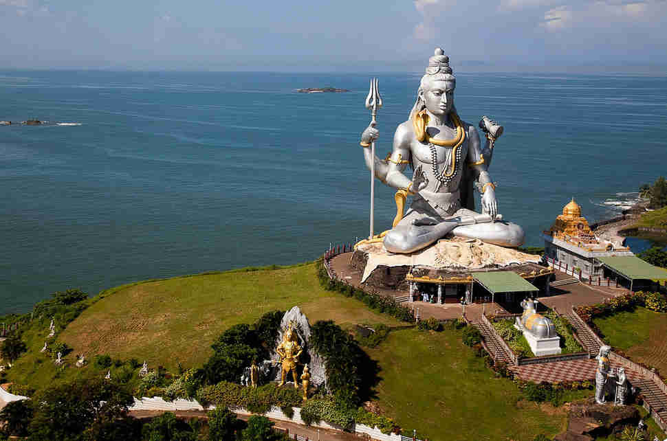 Lord Shiva Statue