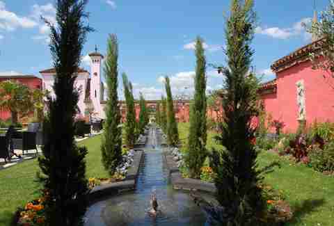 Rooftops thrillist London Rooftops You Need to Be Drinking on - Best London Rooftop Bars - Thrillist