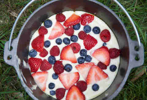 Berry cake