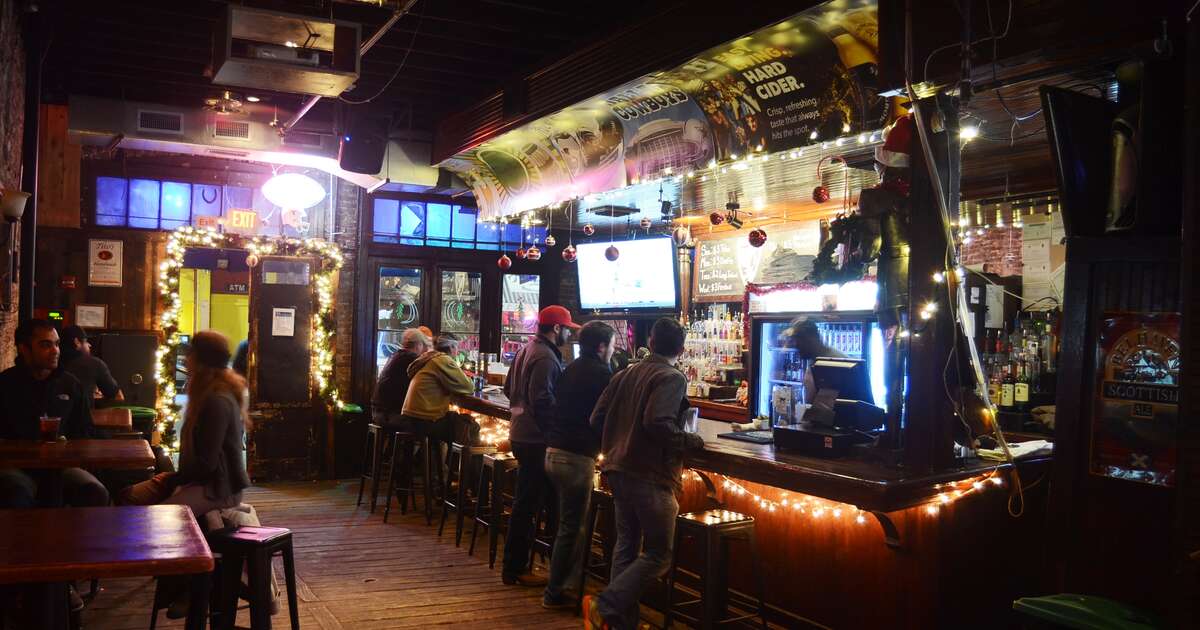 Cheap Bars in Austin Where to Get 1 Beers Thrillist