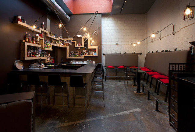 Backbar