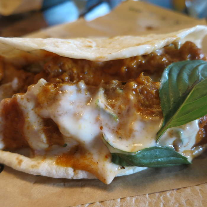 Best Pizza in Chicago Regardless Of Crust (With Photos)