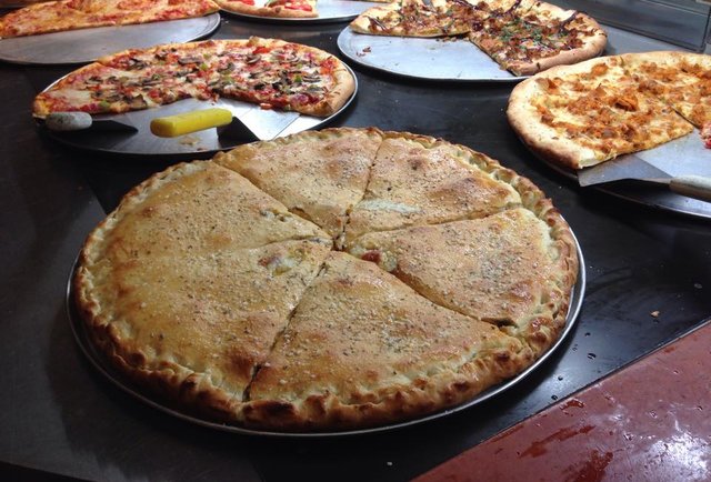 The 14 Best Pizzas Places in Las Vegas