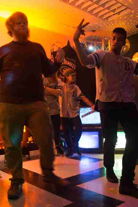 Breakdancing