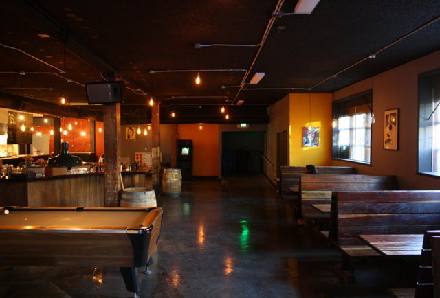 Grown-up bar games and gastro fare in the Mish
