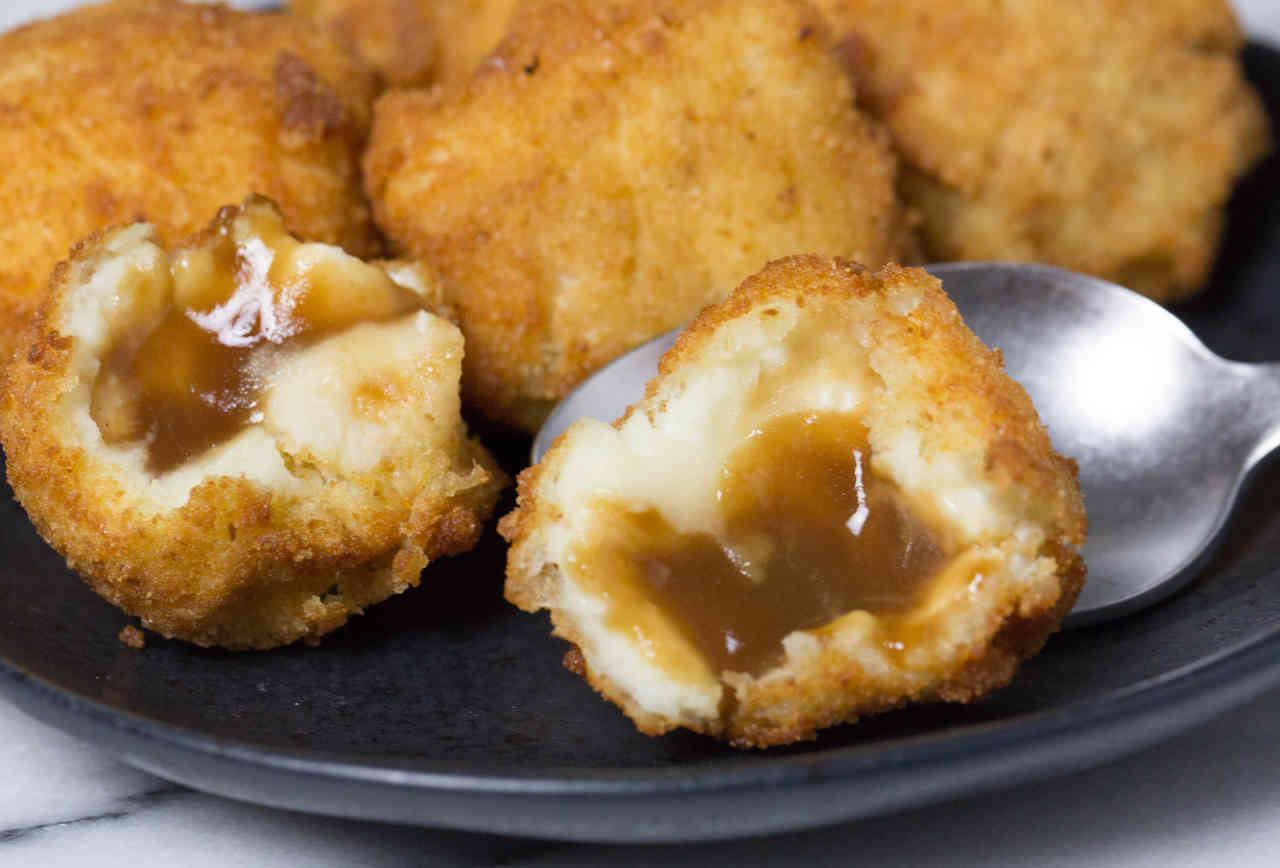 MAKE FRIED MASHED POTATO GRAVY BOMBS, SNUB ALL OTHER SIDE ...