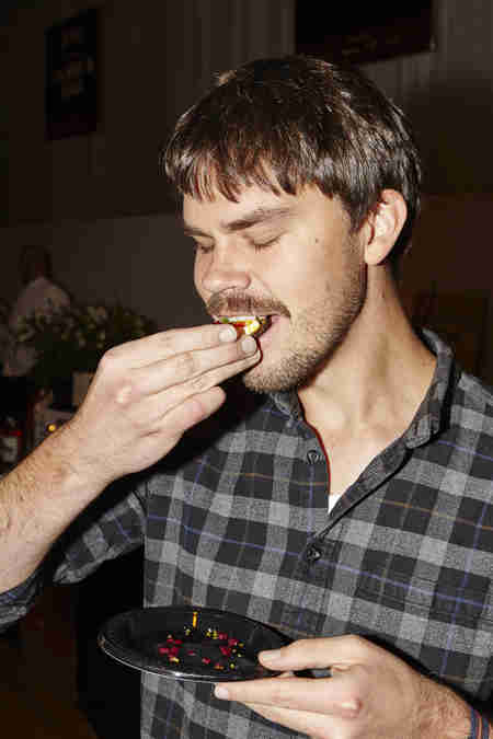 Luke's Lobster eating
