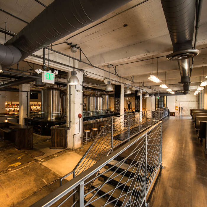 The Cat & Fiddle Drink Thrillist Los Angeles